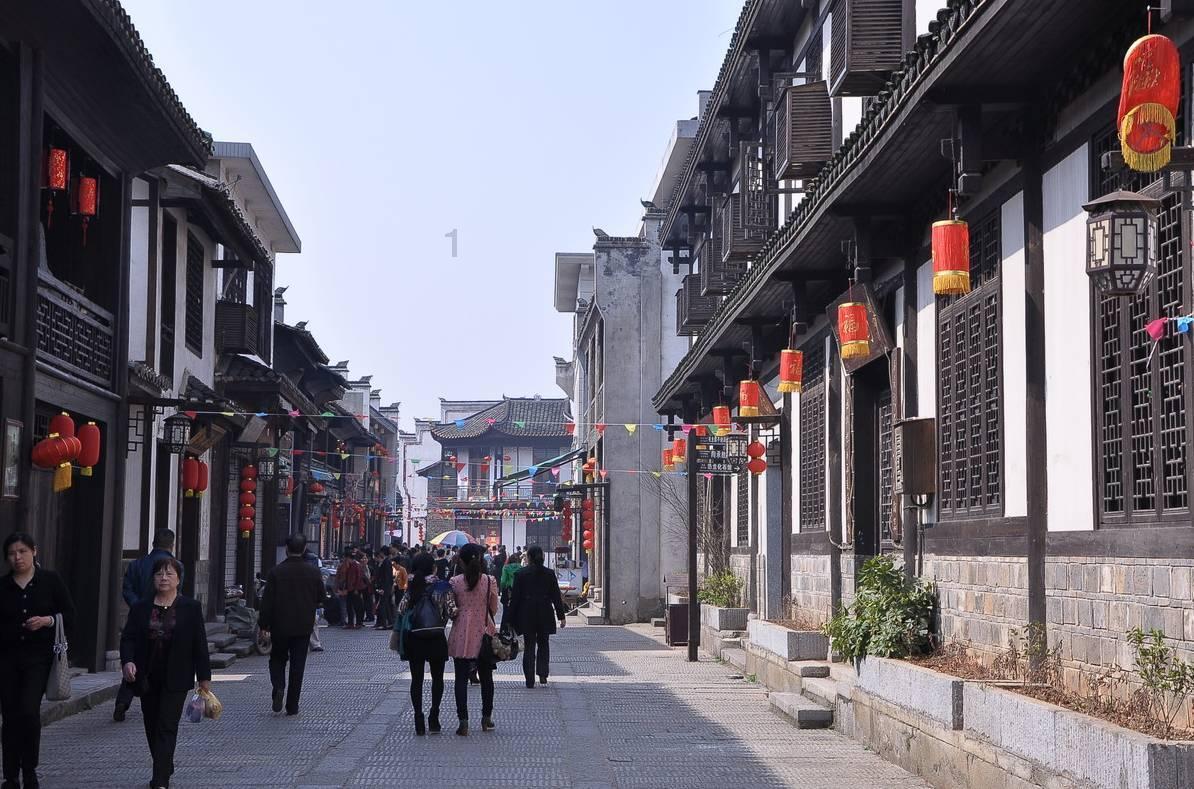 下载前女友视频造谣，男子被行政拘留3日！